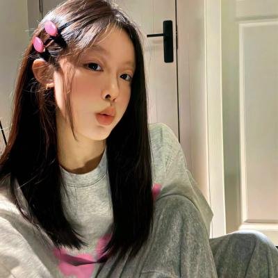 穿成太子外祖母,我带全家立人设